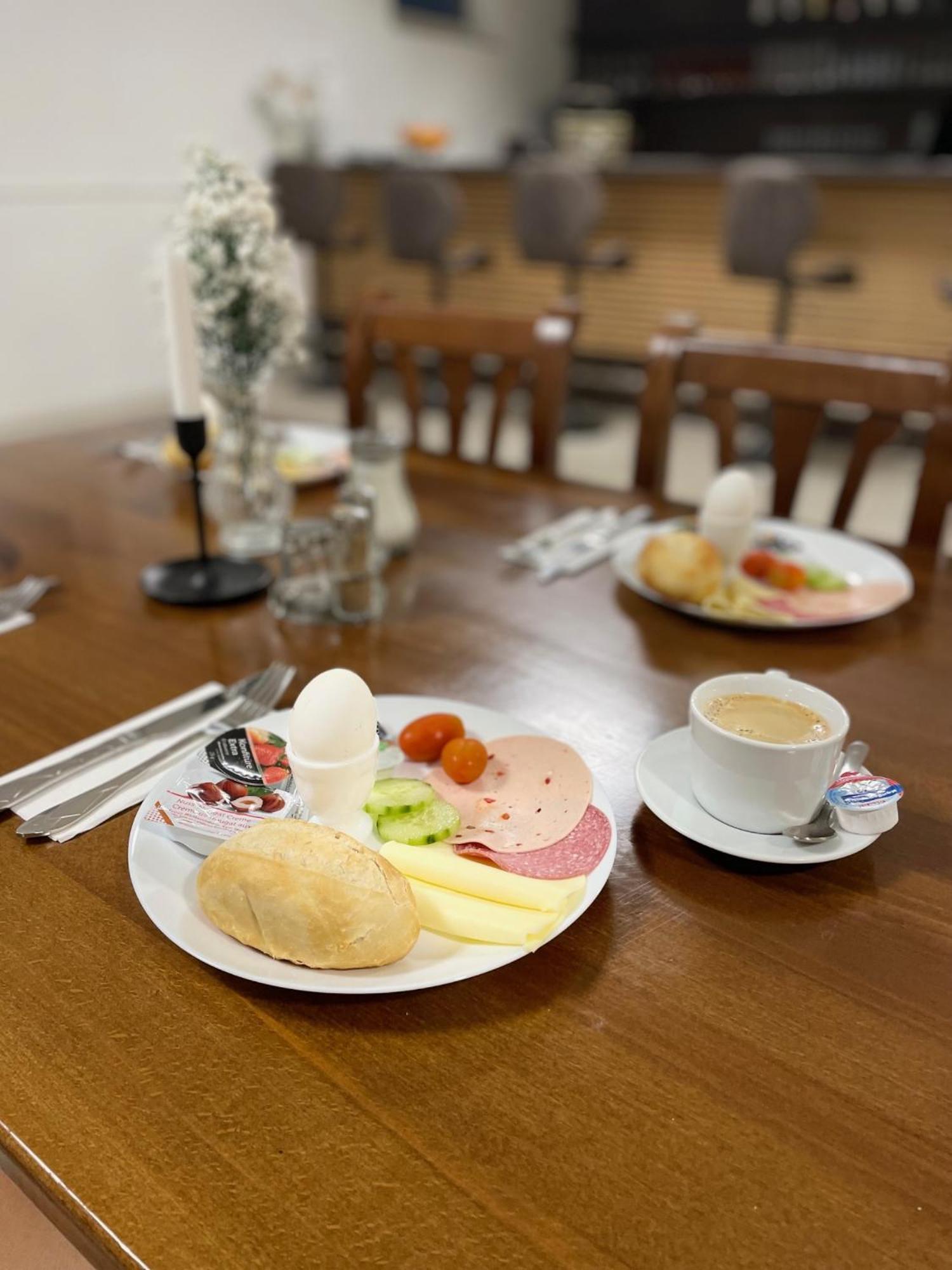 Gastpark Hotel Manching Εξωτερικό φωτογραφία