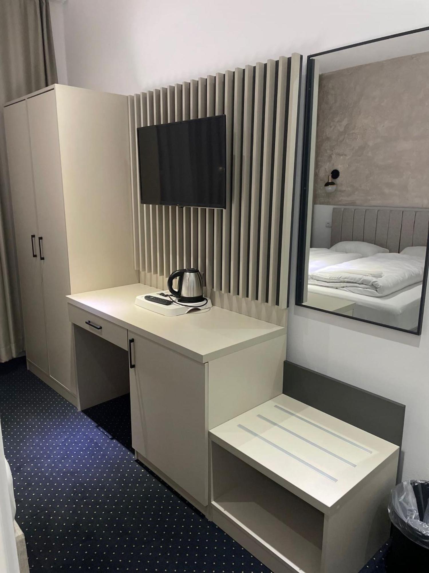 Gastpark Hotel Manching Εξωτερικό φωτογραφία